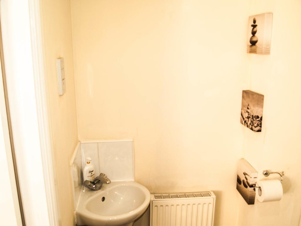 King Court Apartment Motherwell Exterior foto